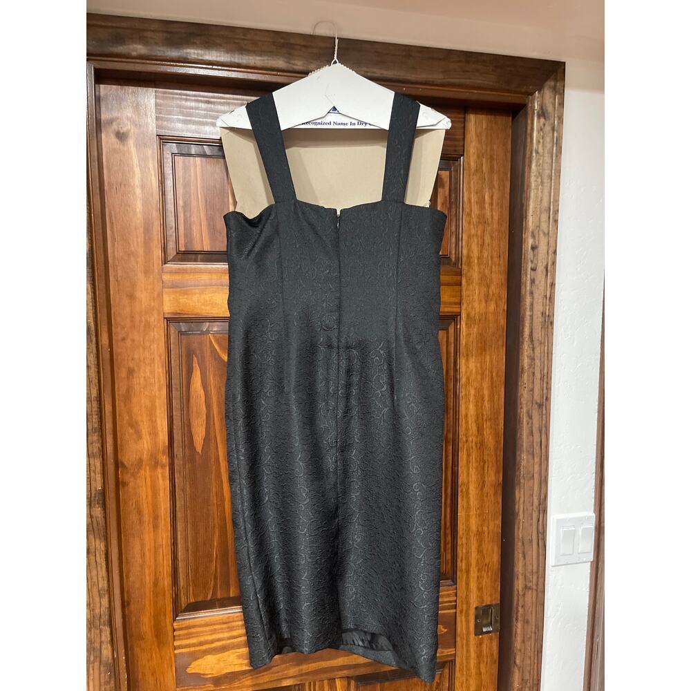 London Times brocade patterned jeweled black cocktail dress size 10 - Picture 5 of 6